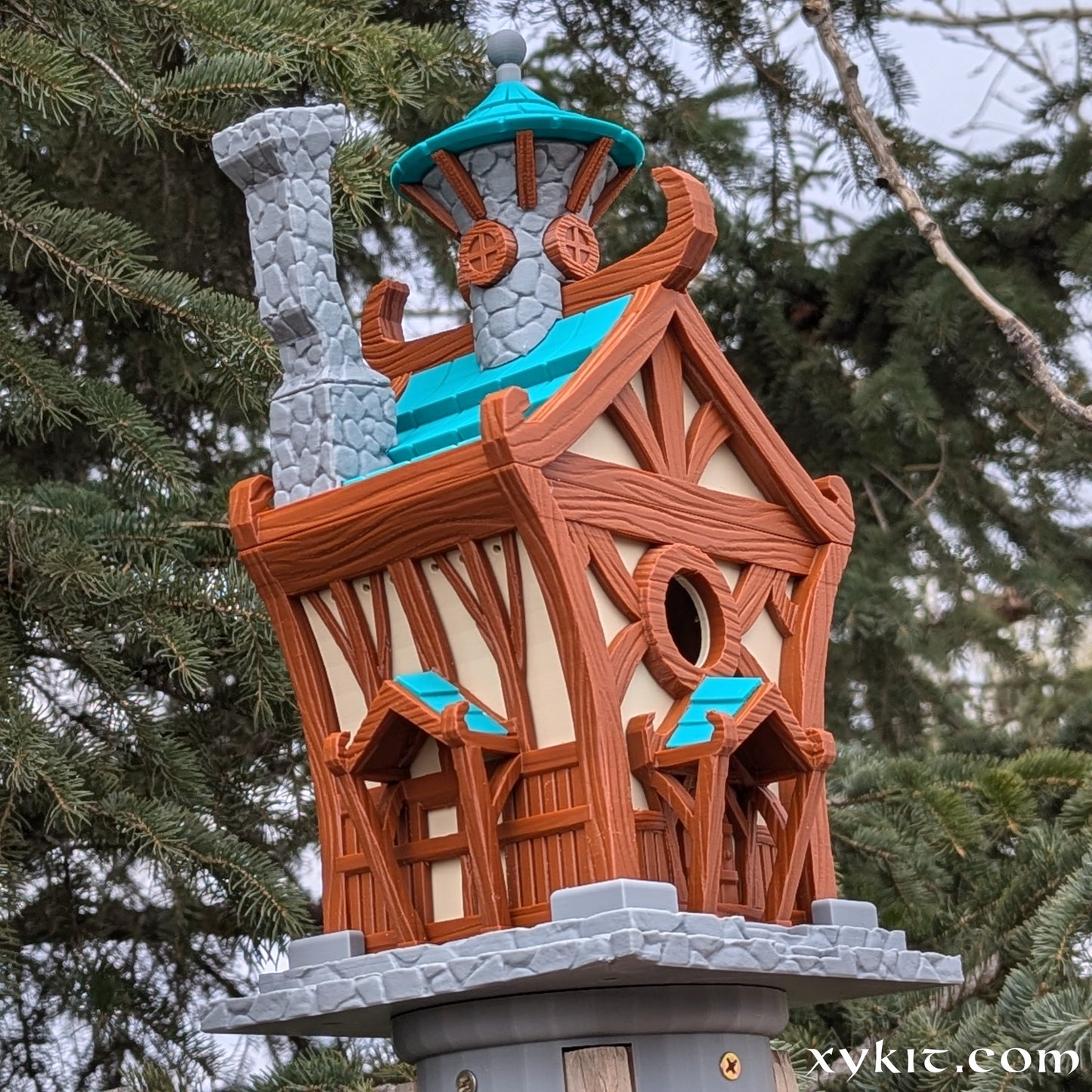 Chickadee Birdhouse