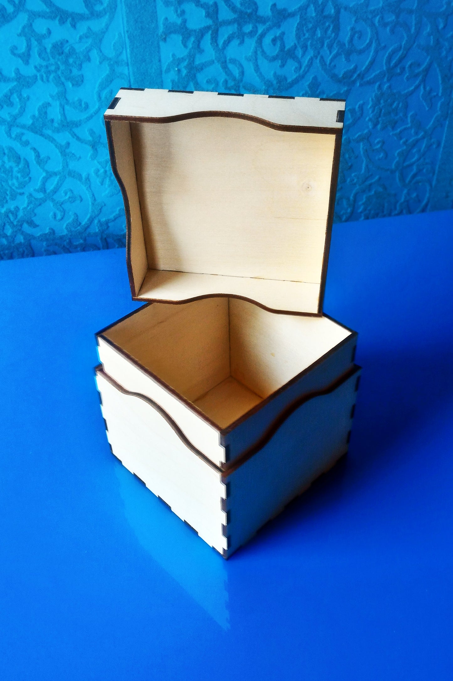 Laser cut - Gift Box with lid - 100mm square (Digital Download)