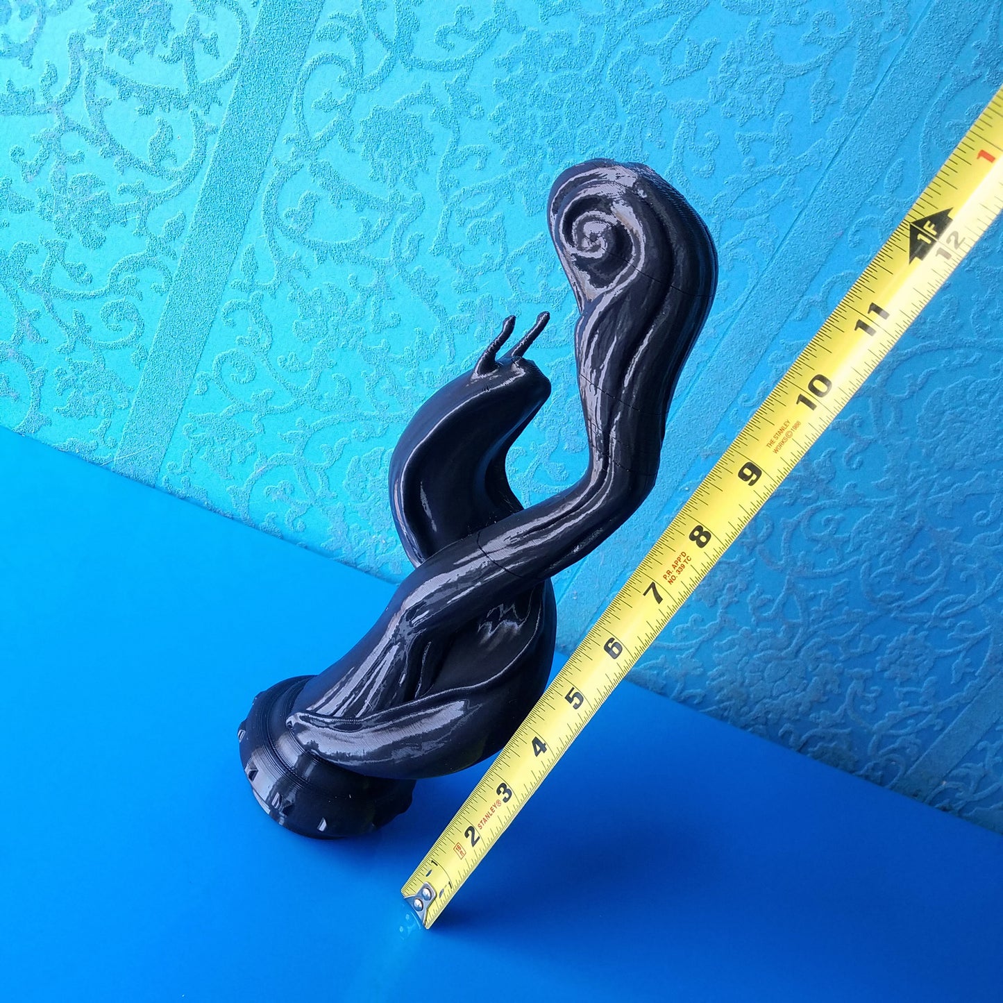 3d Printable Slug on a Stick Staff Topper - Cosplay Prop ( Digital Download .stl file)